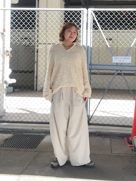 「KBF（ケイビーエフ）のスラブヤーンキーネックルーズニット（ニット/セーター、ホワイト系）」を使った、yukiさん（レディース・155cm）の秋コーディネート