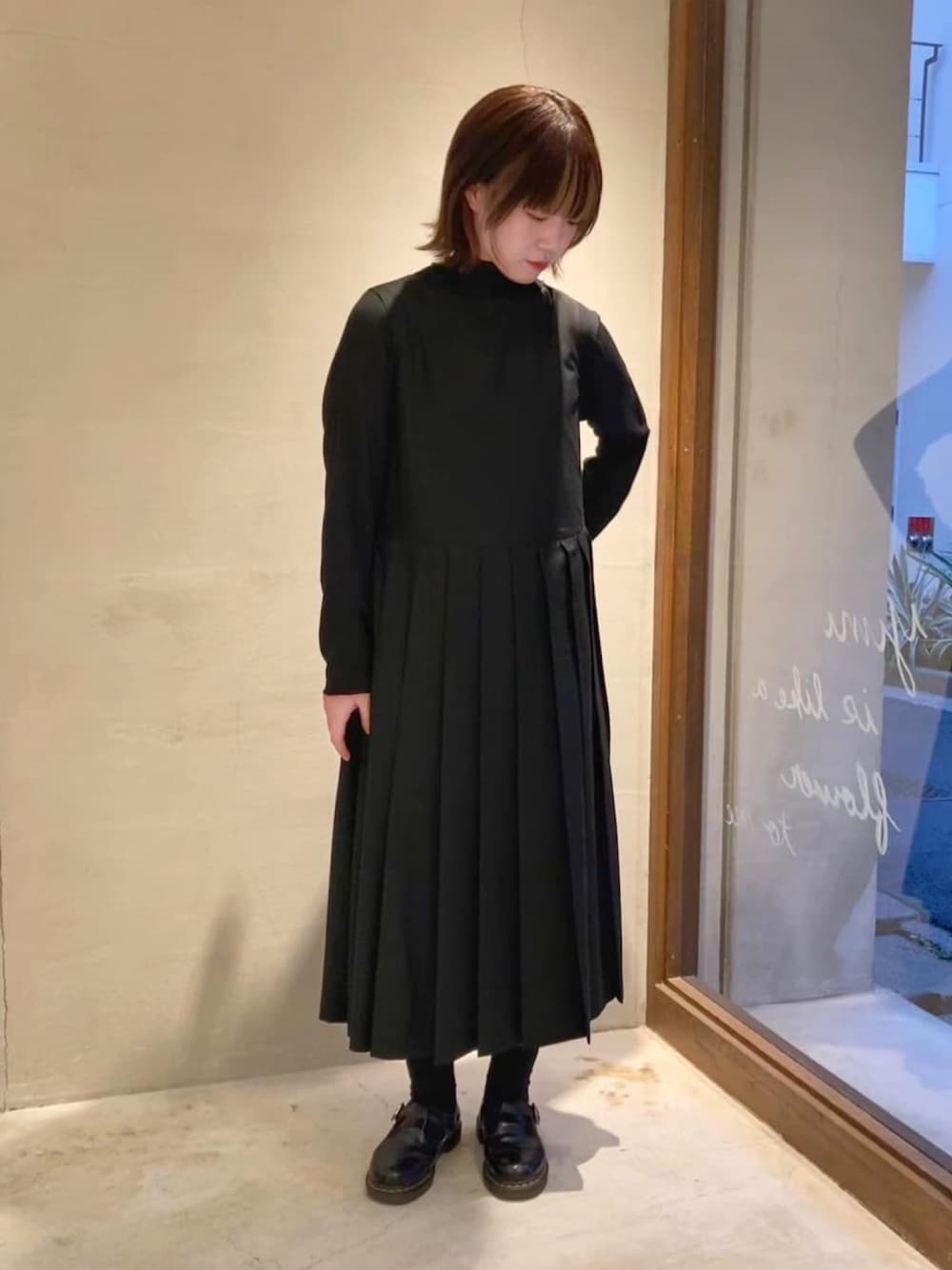 bulle de savon（ビュルデサボン）の「△T/R プリーツワンピース