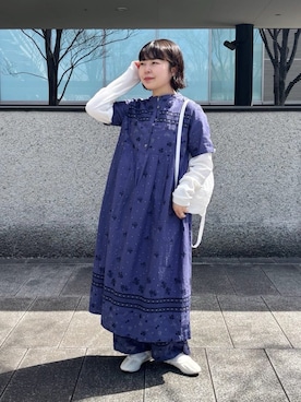 「bulle de savon（ビュルデサボン）のびわ刺繍 ワンピース（ワンピース、ブルー系）」を使った、bulle de savonさん（レディース・169cm）の春コーディネート