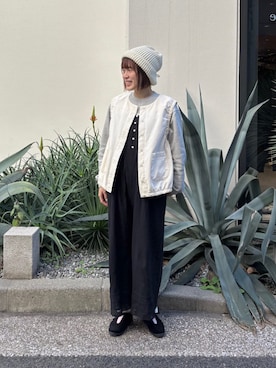 「アイテム（ダウンベスト）」を使った、bulle de savonさん（レディース・164cm）の冬コーディネート