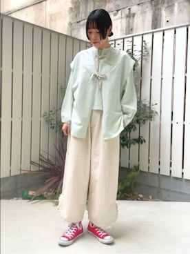 「buoybuoy（ブイ）のhigh gauge inlay ベスト 2701CT005261（Tシャツ/カットソー、グリーン系）」を使った、bulle de savonさん（レディース・169cm）の春コーディネート