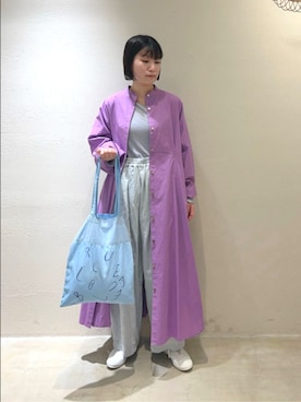 「yuni（ユニ　）のコットンキャッチワッシャー　タック シャツワンピース（シャツワンピース、パープル系）」を使った、bulle de savonさん（レディース・150cm）の春コーディネート