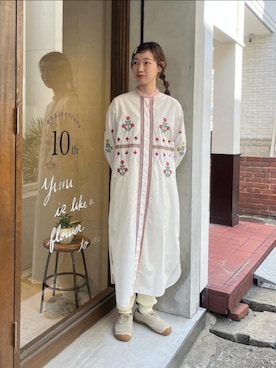 「yuni（ユニ　）のアイテム（シャツワンピース）」を使った、bulle de savonさん（レディース・165cm）の秋コーディネート