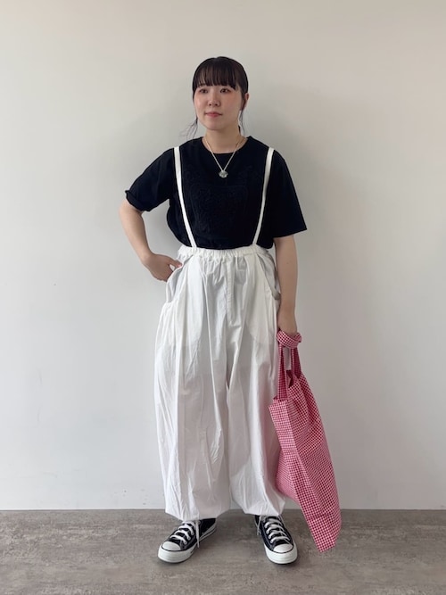 △コットンレース刺繍Tシャツ（Tシャツ/カットソー）｜yuni