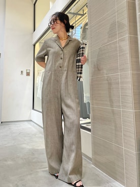 「Whim Gazette（ウィムガゼット）の＜インフルエンサーコラボカラーあり＞【Hoaw.】ストラップサンダル（サンダル、ブラック系）」を使った、miyakoshi＿87さん（レディース・158cm）の春コーディネート