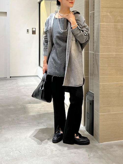 ウィムガゼット スリット入り パンツ 黒 36 Whim Gazette(ウィム ガゼット)｜フロントスリットパンツ