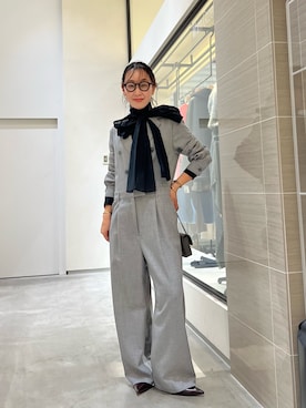 「メガネ女子」｜「アイテム（つなぎ/オールインワン）」を使った、miyakoshi＿87さん（レディース・158cm）の冬コーディネート