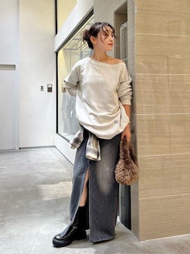 「アイテム（デニムスカート）」を使った、miyakoshi＿87さん（レディース・158cm）の秋コーディネート