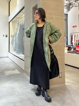 「THE PAUSE（ザ ポーズ）のアイテム」を使った、miyakoshi＿87さん（レディース・158cm）の冬コーディネート