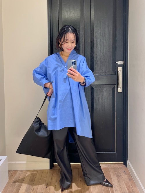 レザーライクパンツ（その他パンツ）｜Whim Gazette（ウィムガゼット