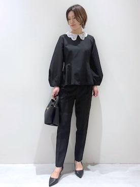 「index（インデックス）のレース衿ペプラムブラウス【洗濯機OK/ストレッチ】（シャツ/ブラウス、ブラック系）」を使った、kojiさん（レディース・162cm）の冬コーディネート