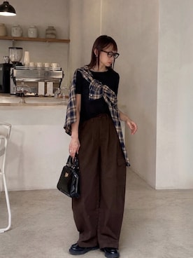 「アイテム（カーゴパンツ）」を使った、SIZUさん（レディース・156cm）の秋コーディネート