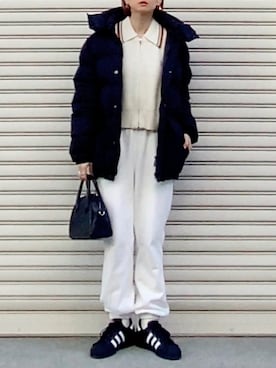 「JOURNAL STANDARD（ジャーナルスタンダード）のアイテム（スウェットパンツ）」を使った、SIZUさん（レディース・156cm）の冬コーディネート