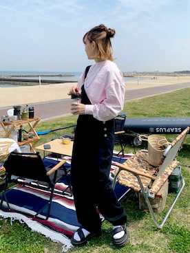 「SOMETHING（サムシング）のアイテム（オールインワン・サロペット）」を使った、SIZUさん（レディース・156cm）の春コーディネート