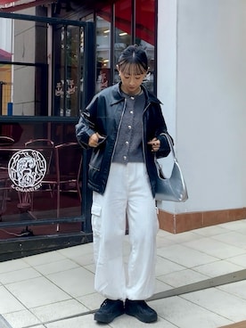 「アイテム（デニムパンツ、ホワイト系）」を使った、SIZUさん（レディース・156cm）の秋コーディネート