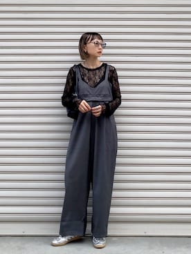 「アイテム（サロペット/オーバーオール）」を使った、SIZUさん（レディース・156cm）の秋コーディネート