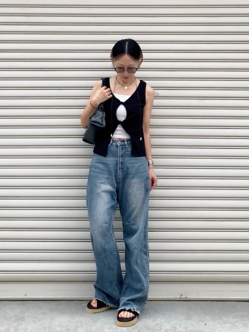 フロントオープンタンクトップ　ブラウン フロントオープンタンクトップ（タンクトップ）｜ETRÉ TOKYO