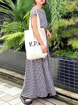「URBAN RESEARCH Sonny Label（アーバンリサーチサニーレーベル）のアイテム（ワンピース/ドレス）」を使った、SIZUさん（レディース・156cm）の夏コーディネート