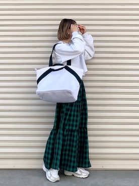 「feepur（フェピュール）のアイテム（スウェット）」を使った、SIZUさん（レディース・156cm）の春コーディネート