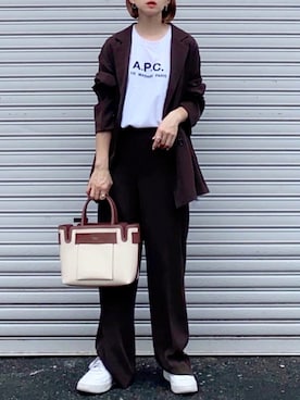 「アイテム（テーラードジャケット）」を使った、SIZUさん（レディース・156cm）の秋コーディネート