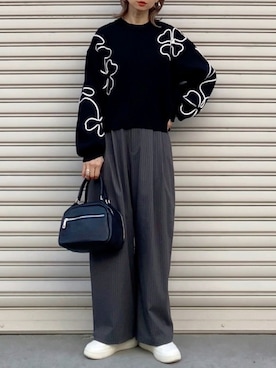 「冬服コーデ」｜「アイテム（スニーカー）」を使った、SIZUさん（レディース・156cm）の冬コーディネート