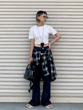「アイテム（サングラス）」を使った、SIZUさん（レディース・156cm）の秋コーディネート
