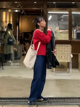 「アイテム（ネックレス、ブラック系）」を使った、SIZUさん（レディース・156cm）の秋コーディネート