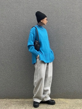 「タートルネック」｜「アイテム（スウェットパンツ）」を使った、SIZUさん（レディース・156cm）の秋コーディネート