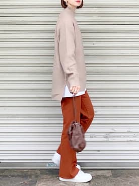 「タートルネック」｜「アイテム（ニット/セーター）」を使った、SIZUさん（レディース・156cm）の秋コーディネート