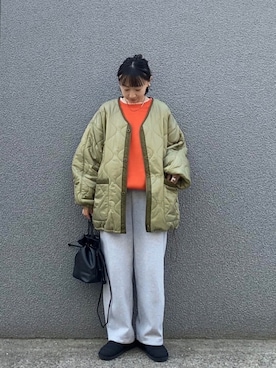 「アイテム（ノーカラーコート）」を使った、SIZUさん（レディース・156cm）の秋コーディネート