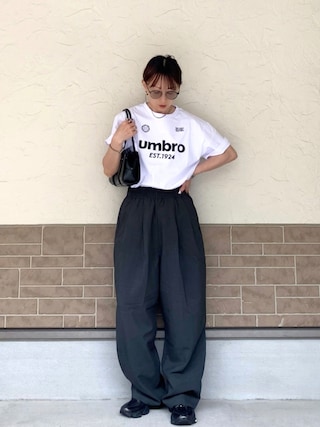 「UMBRO（アンブロ）の【UMBRO】【ユニセックス】綿100％サッカーＴシャツ　【アンブロ/umbra/UNDOVE限定/UNDOVEオリジナル/UVカット/吸水速乾/ストレッチ/ユニT】（Tシャツ/カットソー）」を使った、SIZUさん（レディース・156cm）の春コーディネート