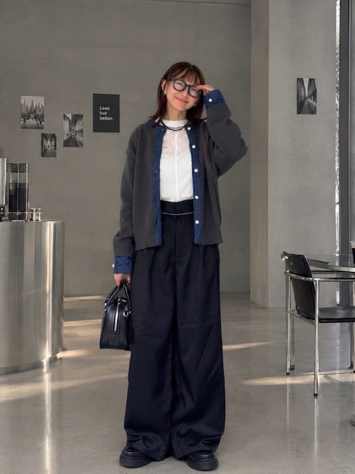 「BONLECILL(ボンルシール)のデニム切替パールボタンニットジャケット(カーディガン/ボレロ)」を使った、SIZUさん(レディース・156cm)の秋コーディネート