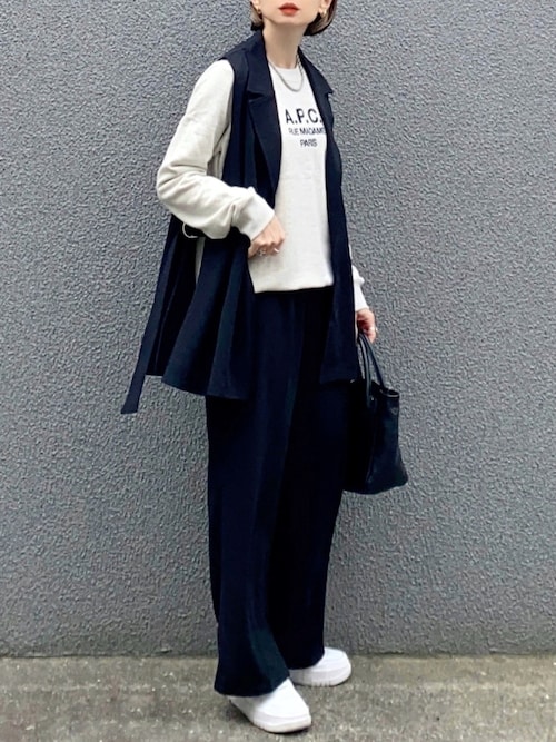 SWEAT TINA 22A（スウェット）｜A.P.C.（アーペーセー）の