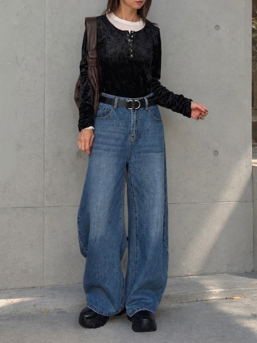 「LOVEHUNTER(ラブハンター)のLOVEHUNTER/+6cm 軽量厚底 デザインソール スニーカー(2215)(スニーカー)」を使った、SIZUさん(レディース・156cm)の秋コーディネート