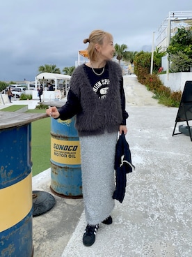 「タイトスカート」｜「アイテム（ベスト、グレー系）」を使った、SIZUさん（レディース・156cm）の春コーディネート