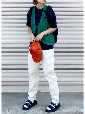 「真夏のアクティブスタイル」｜「アイテム（チノパンツ）」を使った、SIZUさん（レディース・156cm）の夏コーディネート