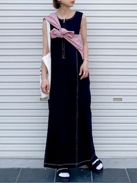 「SHAKA（シャカ）のアイテム」を使った、SIZUさん（レディース・156cm）の春コーディネート