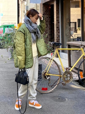 「ケーブルニット」｜「アイテム（ミリタリージャケット）」を使った、SIZUさん（レディース・156cm）の冬コーディネート