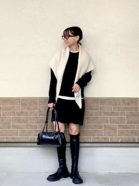 「アイテム（ストール/ショール）」を使った、SIZUさん（レディース・156cm）の冬コーディネート