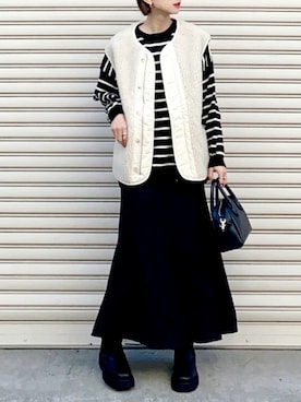 「GRL（グレイル）のバックレースアップハイウエストマーメイドスカート（スカート）」を使った、SIZUさん（レディース・156cm）の冬コーディネート