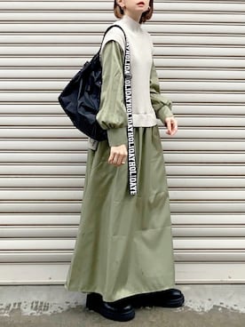 「ITEMS URBANRESEARCH（アイテムズ アーバンリサーチ）のニットベストドッキングワンピース（ワンピース）」を使った、SIZUさん（レディース・156cm）の冬コーディネート