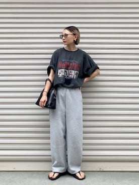 「アイテム（スウェットパンツ）」を使った、SIZUさん（レディース・156cm）の夏コーディネート