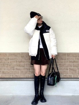 「アイテム（ニットキャップ/ビーニー）」を使った、SIZUさん（レディース・156cm）の冬コーディネート