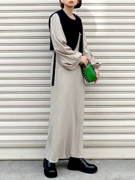 「アイテム（バッグ、グリーン系）」を使った、SIZUさん（レディース・156cm）の冬コーディネート