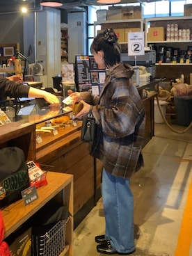 「アイテム（ヘアアクセサリー）」を使った、SIZUさん（レディース・156cm）の冬コーディネート