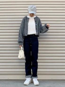 「U.S. POLO ASSN.（ユーエスポロアッスン）のアイテム（ショルダーバッグ）」を使った、SIZUさん（レディース・156cm）の秋コーディネート
