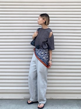 「スカーフ」｜「アイテム（財布/小物）」を使った、SIZUさん（レディース・156cm）の夏コーディネート