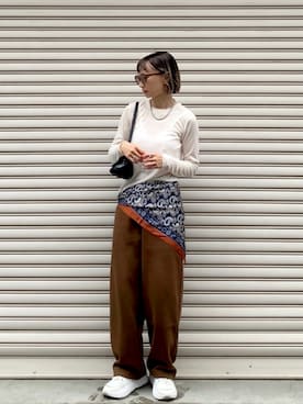 「アイテム（サングラス）」を使った、SIZUさん（レディース・156cm）の秋コーディネート