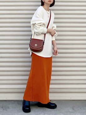 「reca（レカ）のアイテム（トップス）」を使った、SIZUさん（レディース・156cm）の春コーディネート