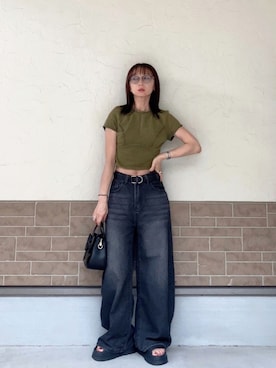 「UGG（アグ）のUGG GOLDENGLOW / アグ ゴールデングロウ（サンダル、ブラック系）」を使った、SIZUさん（レディース・156cm）の夏コーディネート